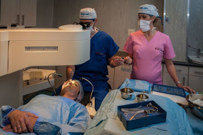 Biaya Operasi Lasik Mata Minus Dan Silinder Serta Efek Sampingnya Biaya Operasi Lasik Mata Minus Dan Silinder Serta Efek Sampingnya
