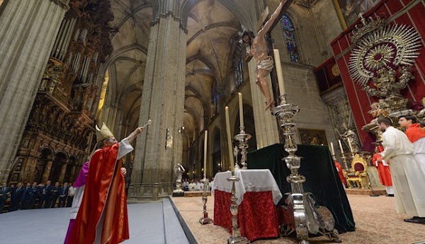 El Cristo de la Vera Cruz de Pérez de Rojas saldrá en vía crucis desde la Catedral en Sevilla El Cristo de la Vera Cruz de Pérez de Rojas saldrá en vía crucis desde la Catedral en Sevilla