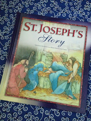 http://www.amazon.com/St-Josephs-Story-Geraldine-Guadagno/dp/1593251734