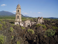 Fuente: http://turismo.infoclima.com/wp-content/uploads/2009/06/iglesia-san-juan-parangaricutiro-01.jpg