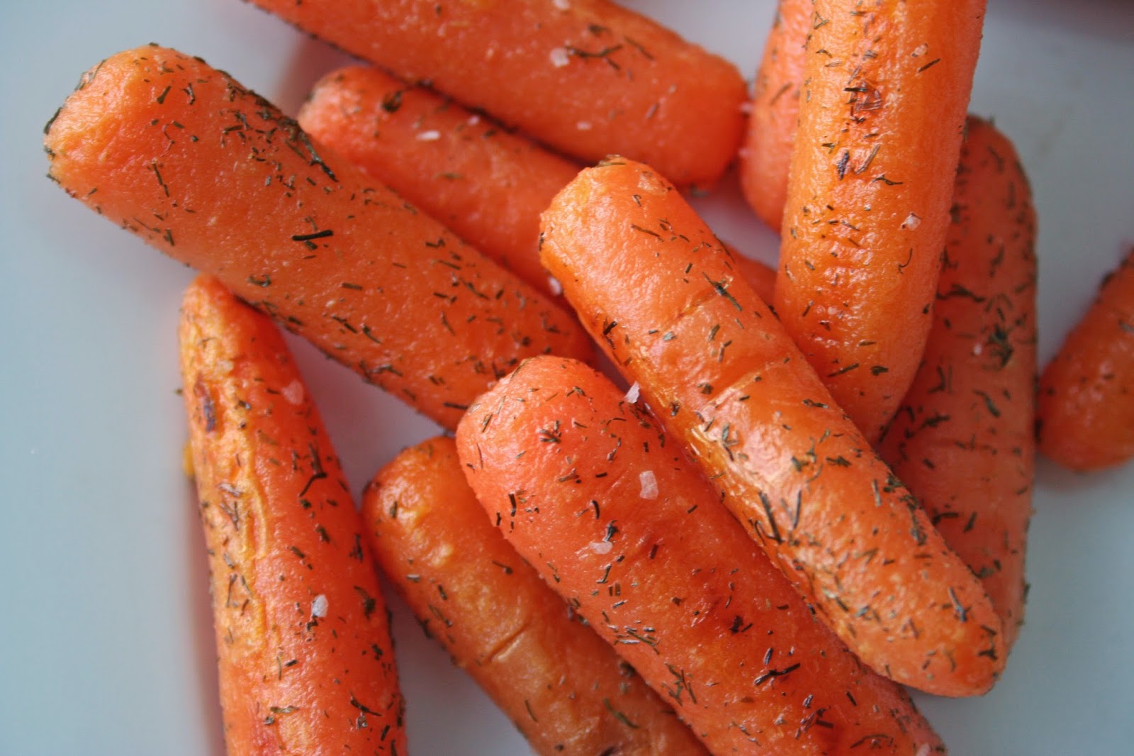 Roasted Baby Carrots with Dill