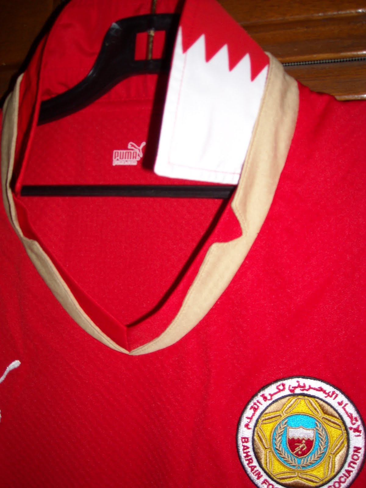 Jersi Bolasepak Football Jerseys Bahrain Home 2010/11 Replica