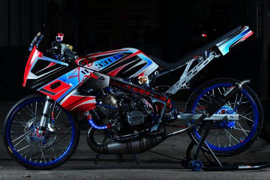 Modif Ninja R Gaya Moge Motor Gede - Cara Modifikasi Ninja R 150 Super Kips 2 Tak Gaya Simpel Minimalis Terbaru Modif Ninja R Gaya Moge Motor Gede - Cara Modifikasi Ninja R 150 Super Kips 2 Tak Gaya Simpel Minimalis Terbaru