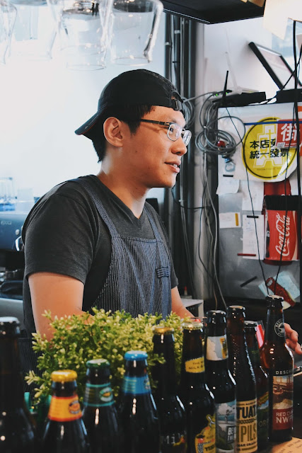 漫高三明治的老闆阿山