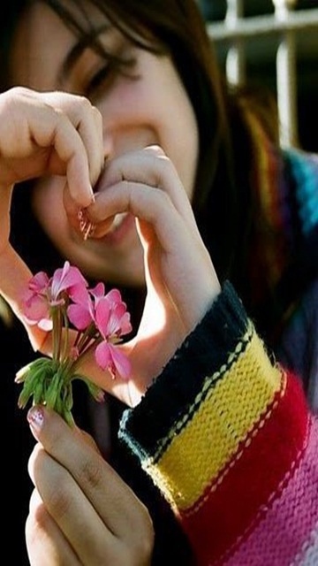 Cute girl heart  wallpaper house Cute girl heart  wallpaper house