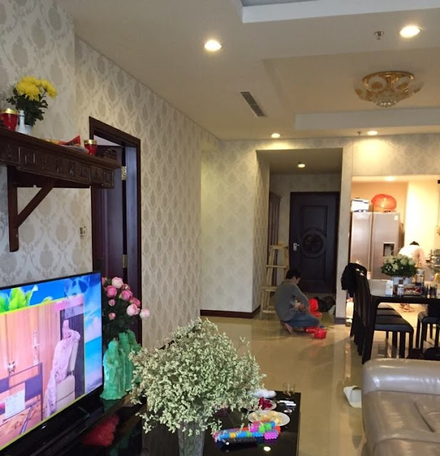 Ảnh mẫu thi công thực tế giấy dán tường Ý mã R Ảnh mẫu thi công thực tế giấy dán tường Ý mã R