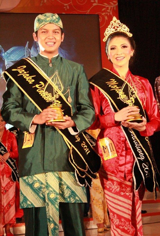 Pemenang Mojang Jajaka Kota Bandung 2011 (Widya & Arsy) - Indonesian