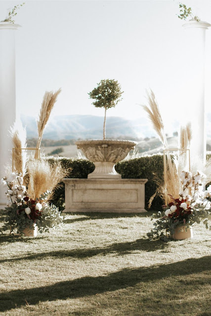 images by jess took this photography brisbane wedding designers decor australian bridal gown pampas celebrant cake