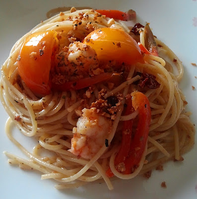 CORETAN DARI DAPUR: Spaghetti Aglio Olio (Spaghetti With 