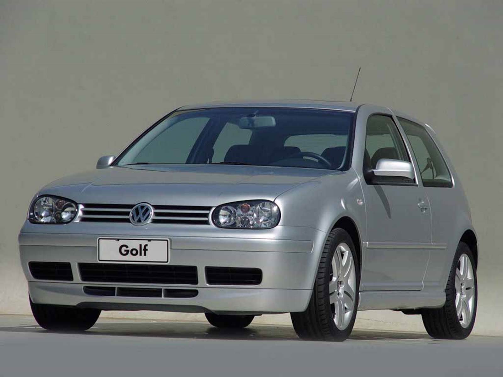 Volkswagen Golf GTI VR6 2003