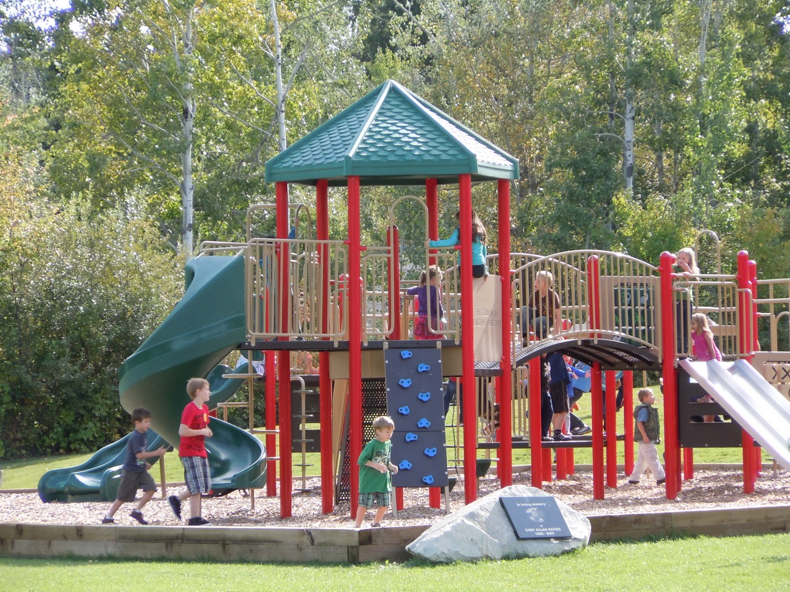 Sorrento Elementary School Newsletters 2011