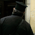 Απίστευτο: Ληστές μπούκαραν σε σπίτι ιερέα στην Αττική και βρήκαν... λαβράκι! Δεν φαντάζεστε τι εντόπισαν εντός της οικίας!