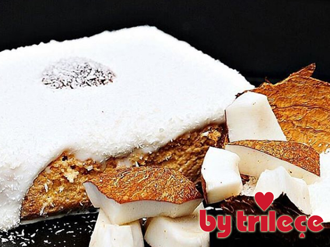 by-trilece-hindistan-cevizli-tralice-tatlisi