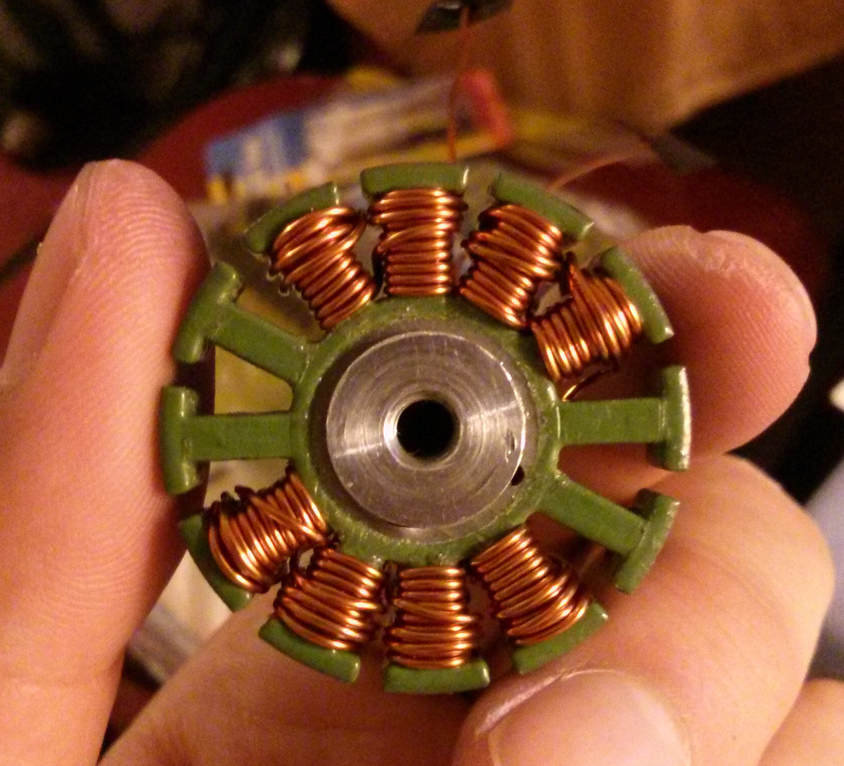 aaronbot3000 Final Exam Flat, oversizedbar spinner combat robot