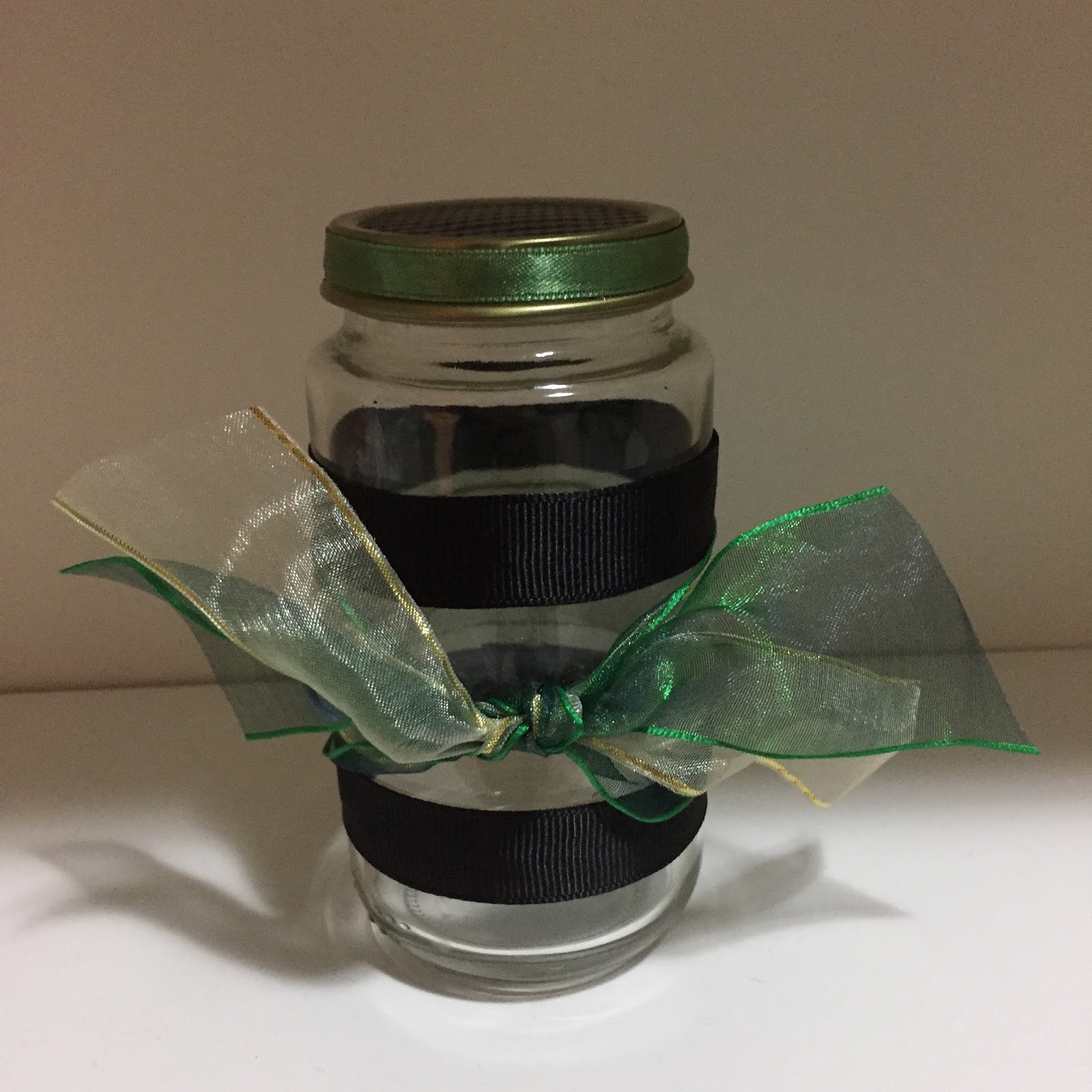 Stick This Decorated Jars with Ribbon