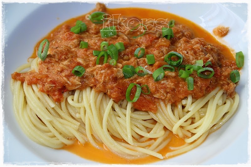Kochen....meine Leidenschaft : Spaghetti mit Thunfischsoße