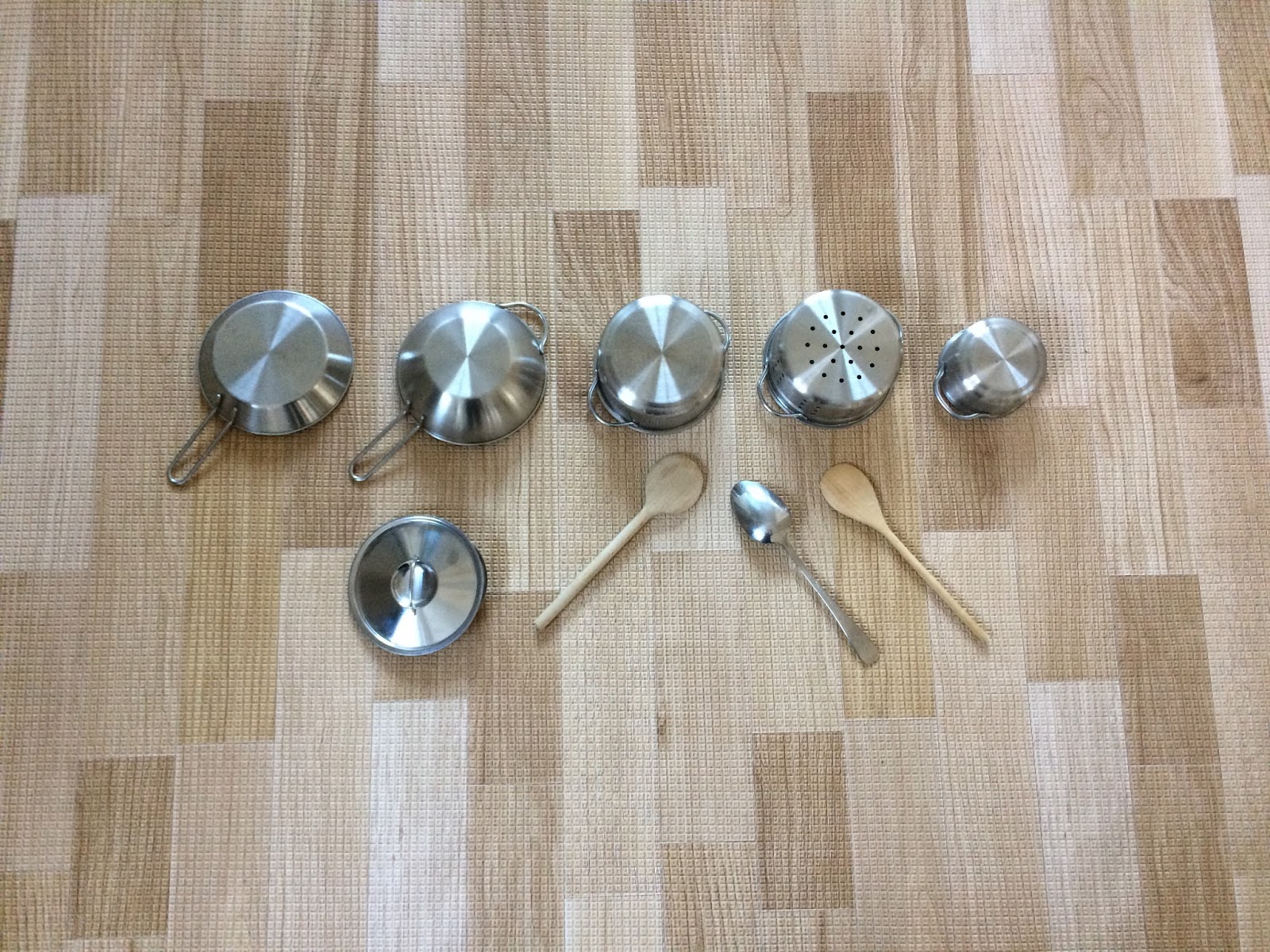 Family FECS: Toy of the Day: Pots & Pans (6M17D)