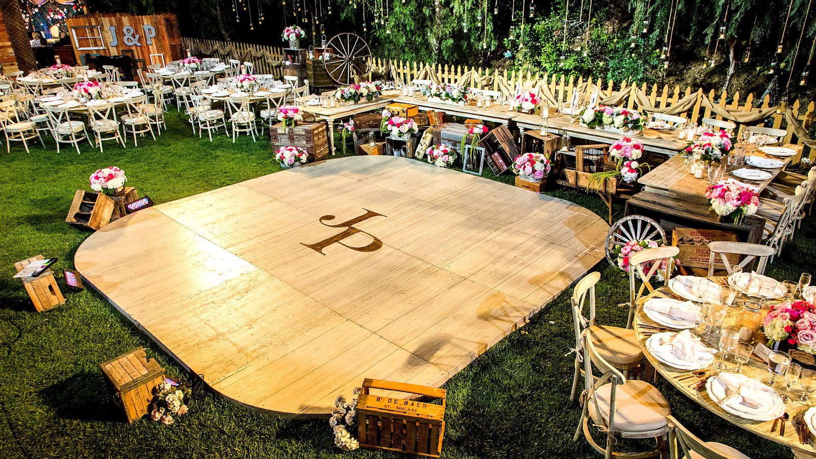 Versailles wedding hall disaster Dance Dance Choices