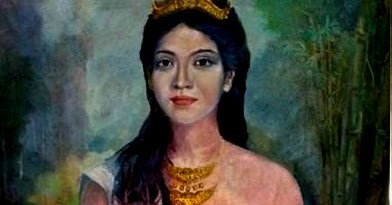 Dunia Memang Aneh Sejarah Cik Siti Wan Kembang