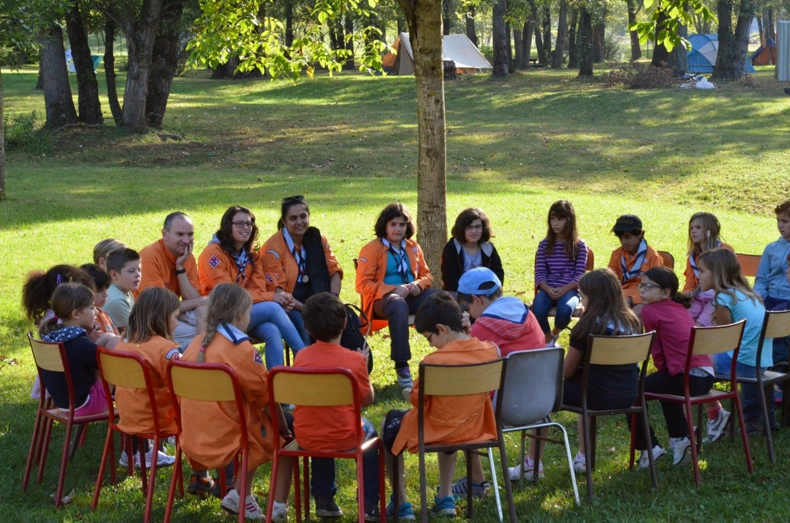  Scouts et Guides de France du groupe des Portes de la Dombes, Week-end entrée 2014. Oranges