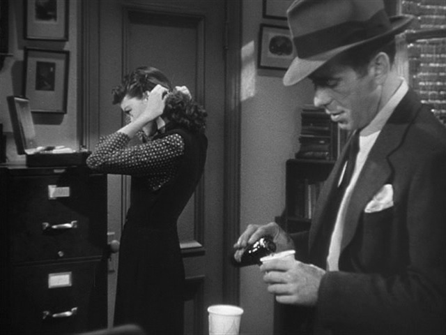 Cinema Style File--Bogart and Bacall Bring on the Heat in 1946's THE BIG  SLEEP | GlamAmor