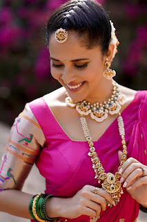 Anchor Anasuya Bharadwaj Beautiful Pics In Half Saree Anchor Anasuya Bharadwaj Beautiful Pics In Half Saree