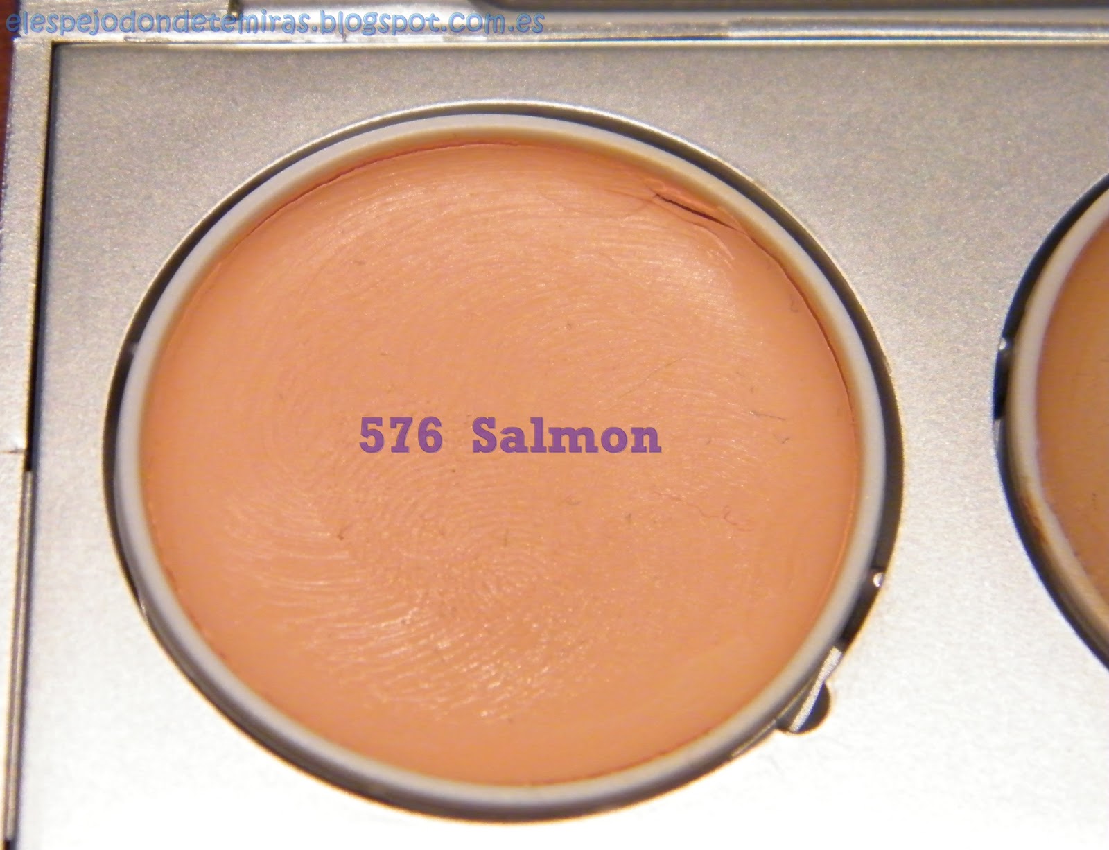 Correctores Kryolan. FS61 Beige ,576 Salmón y FS64 Verde Esther
