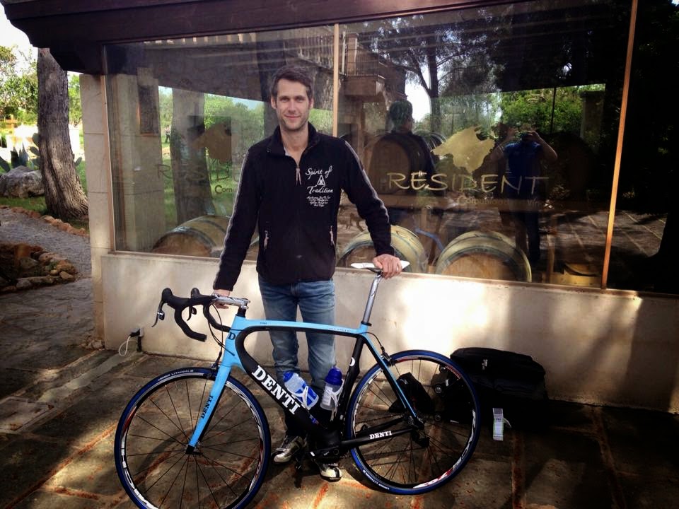 Cycling Balearic Islands, bike rental shop in Palma, Majorca