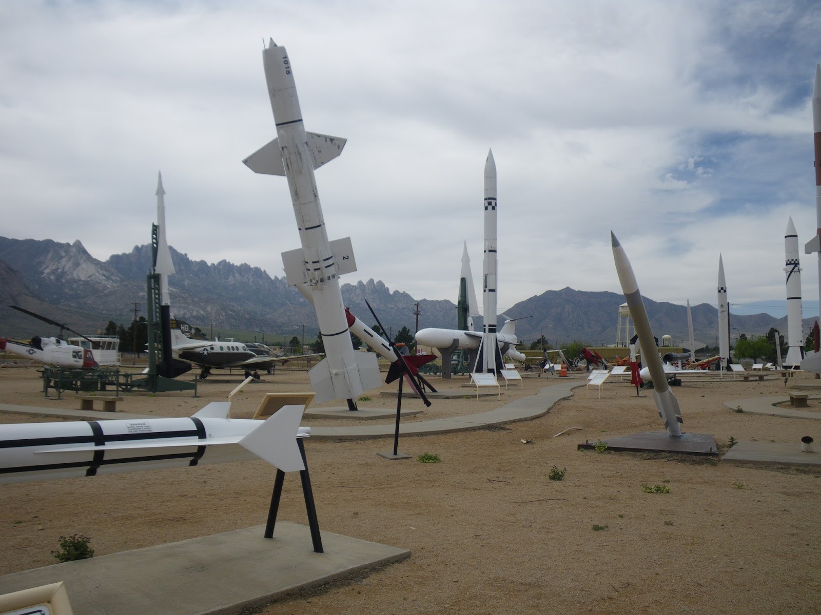 1994 Brave 29RQ RV White Sands Missile Museum