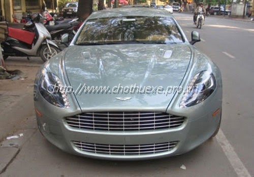 Cho thuê xe Aston Martin Rapide