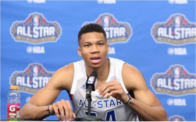Giannis Antetokounmpo 1994 επαγγελματίας καλαθοσφαιριστής νιγηριανός