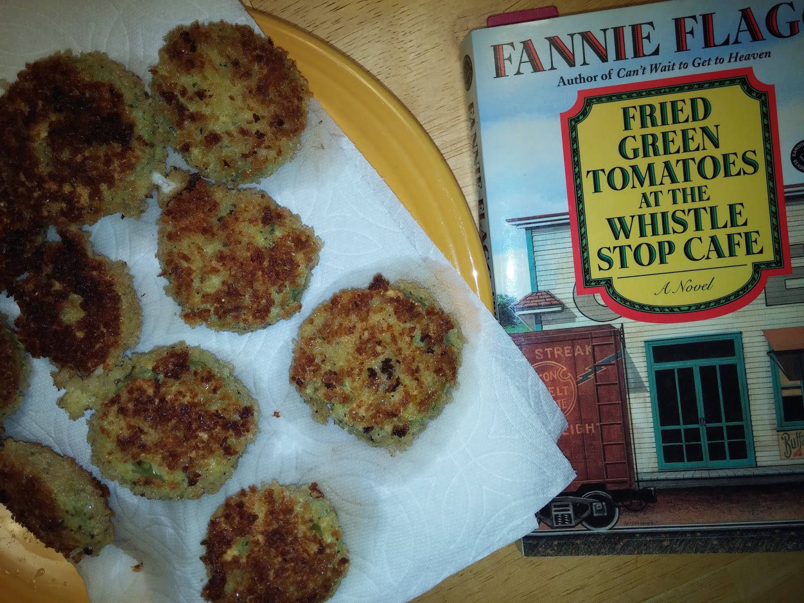 Fried Green Tomatoes at the Whistle Stop Café by Fannie Flagg