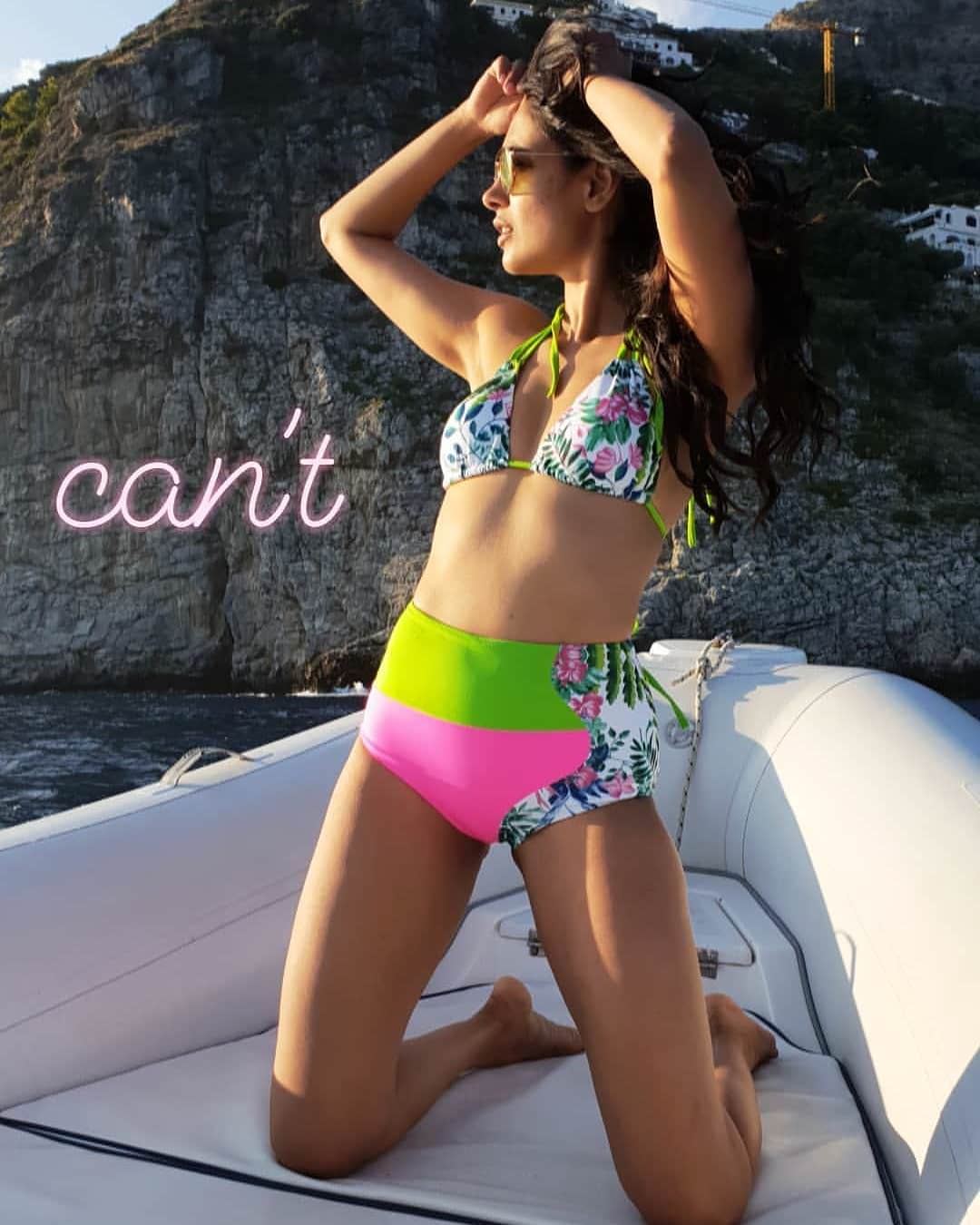 Sarah steele bikini