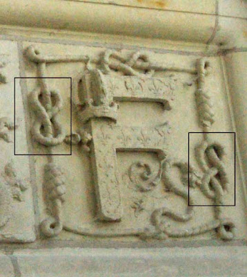 Le F emblématique de François 1er à Chambord.