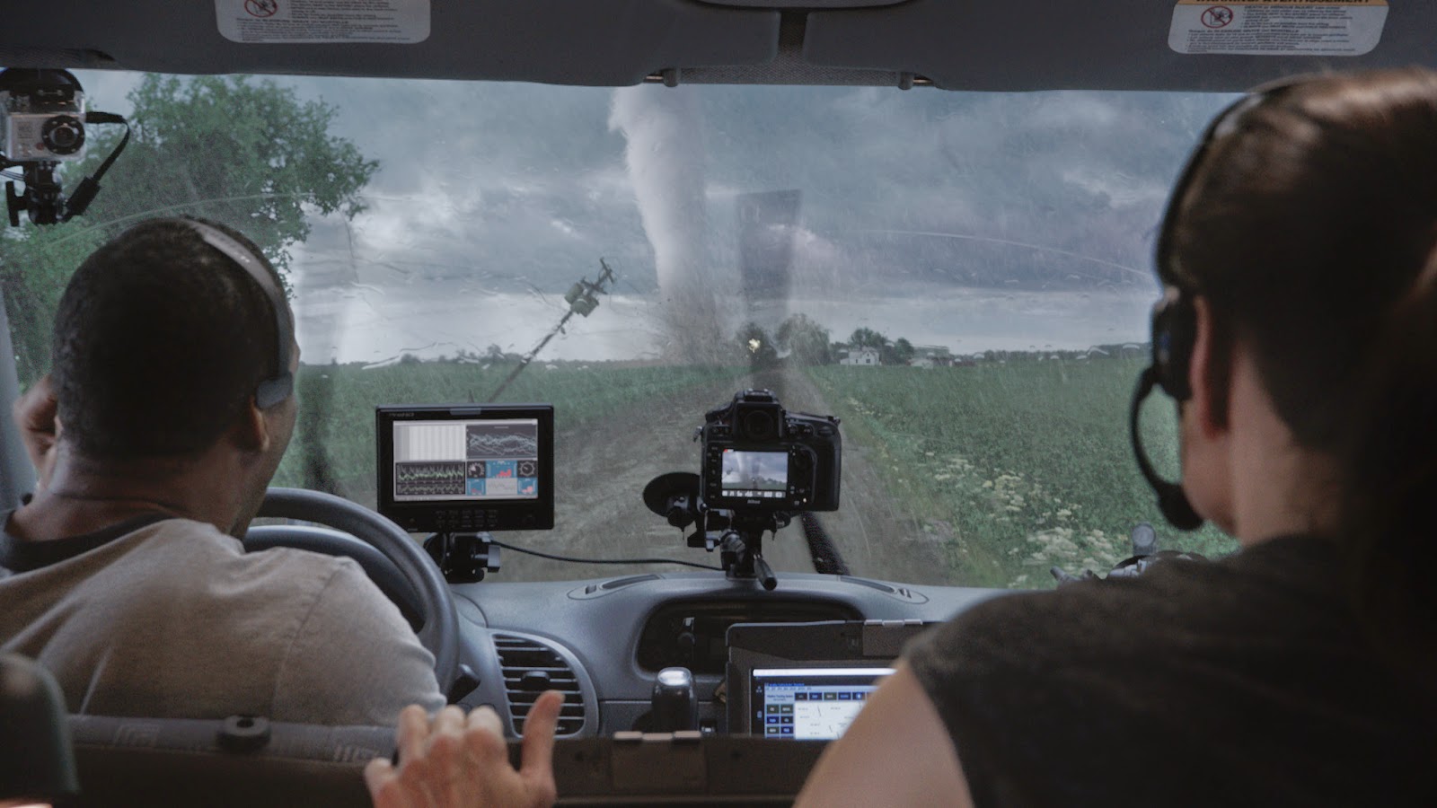 Nuevas imágenes de la película "En El Tornado" PROYECTOR XD