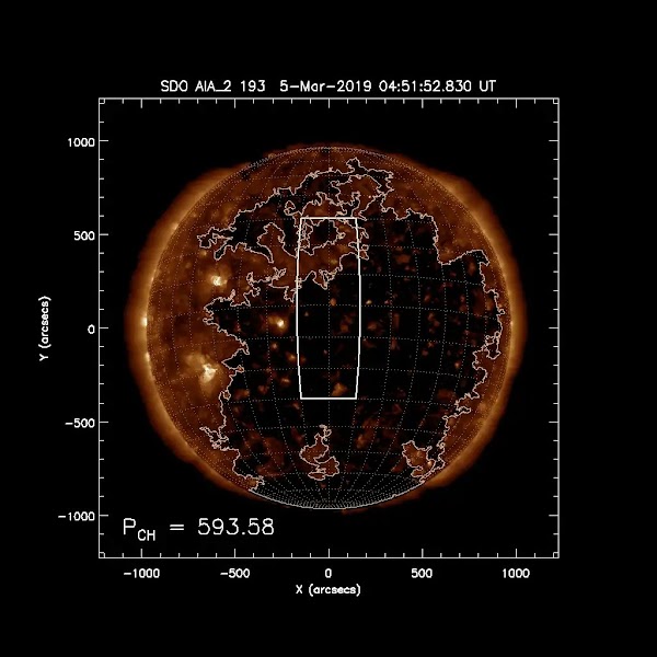 Viento solar se dirige a la tierra , enorme hoyo coronal. Viento solar se dirige a la tierra , enorme hoyo coronal.