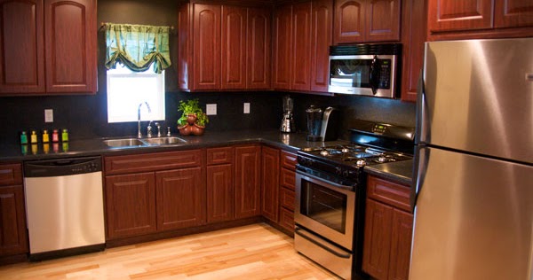 How to Hang Kitchen Cabinets in a Mobile Home