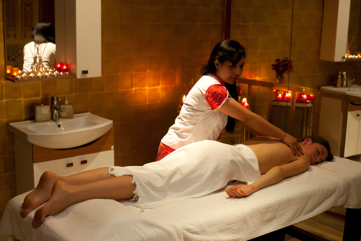 GanzköRpermassage Mit Happy End GanzköRpermassage Mit Happy End