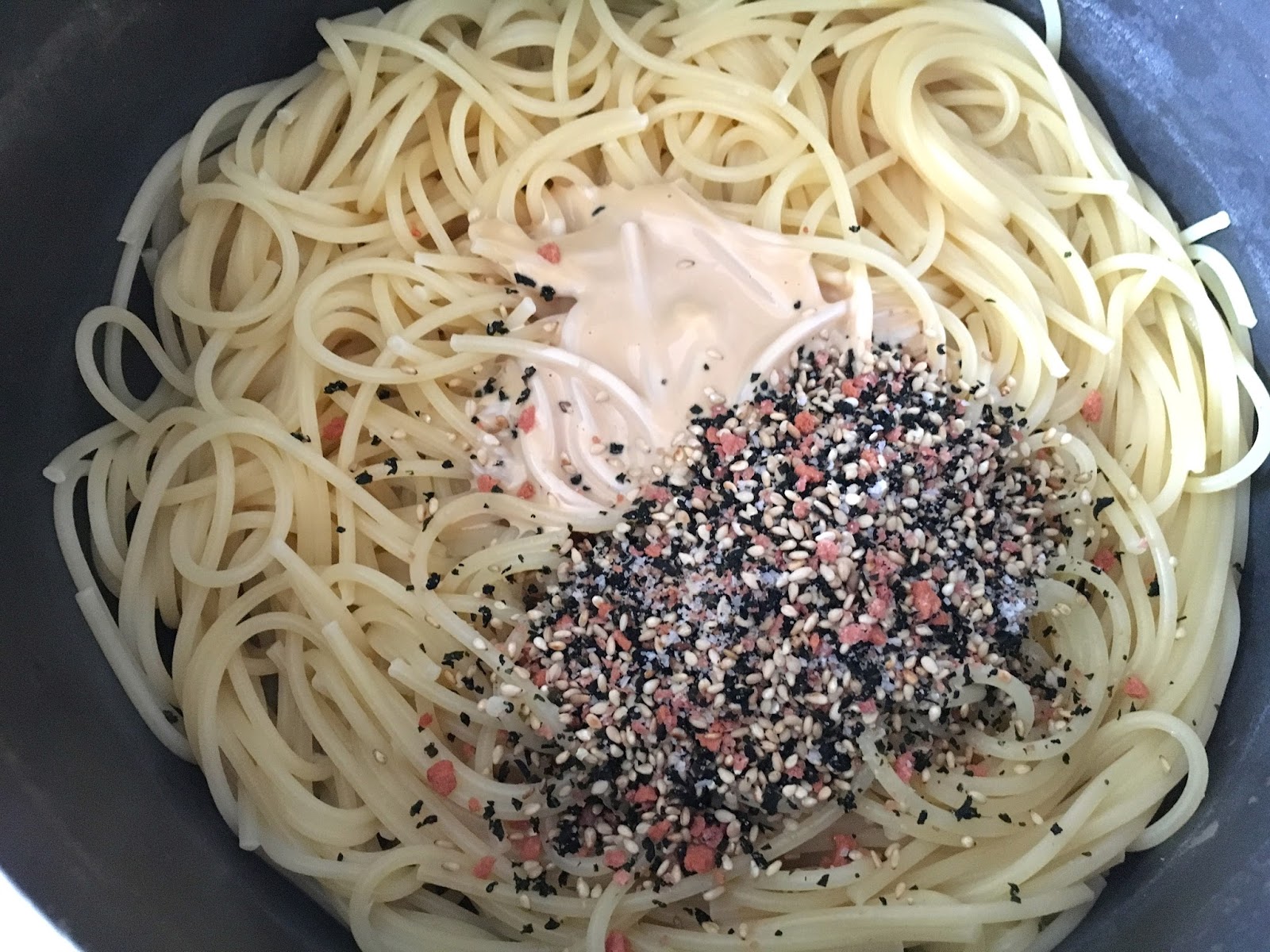 Japanese Furikake Spaghetti + Fun Pasta Shapes / LUCY LOVES TO EAT