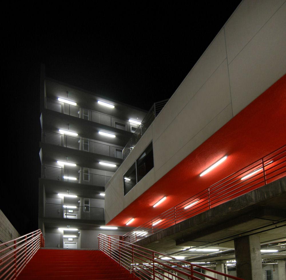 architectural grammar Rainbow Apartments