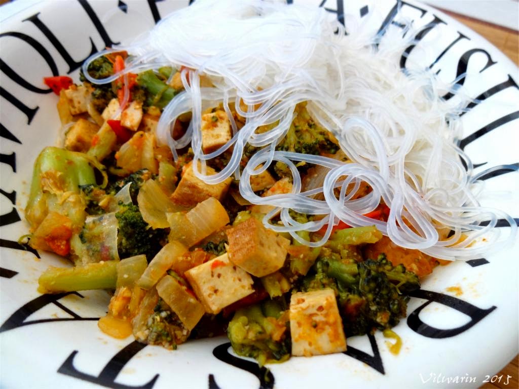 Wach im Wind: Brokkoli &amp; Tofu süß-sauer