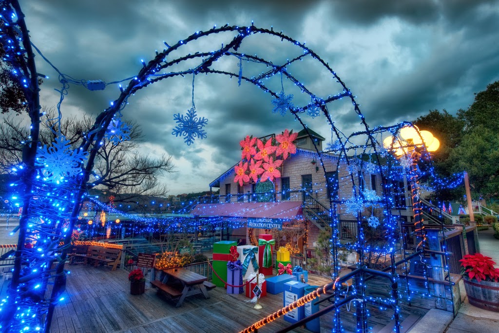 School Of Digital Photography How to Photograph Christmas Lights