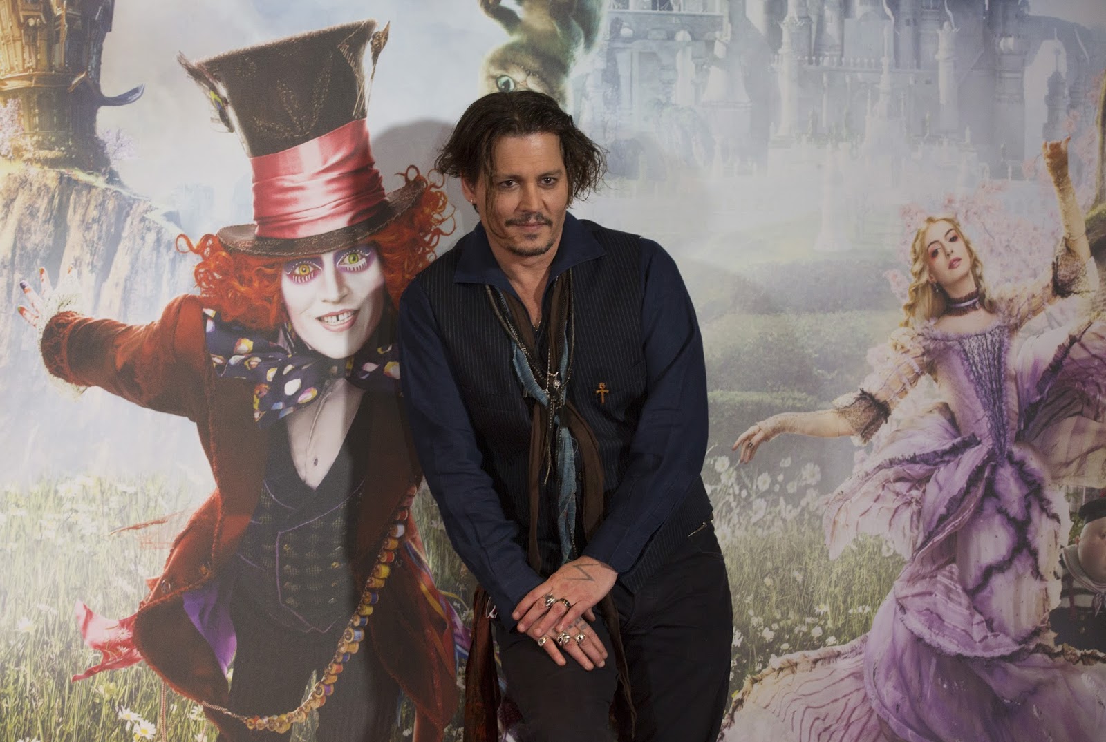 Sasaki Time DISNEY'S " ALICE THROUGH THE LOOKING GLASS" PRESS