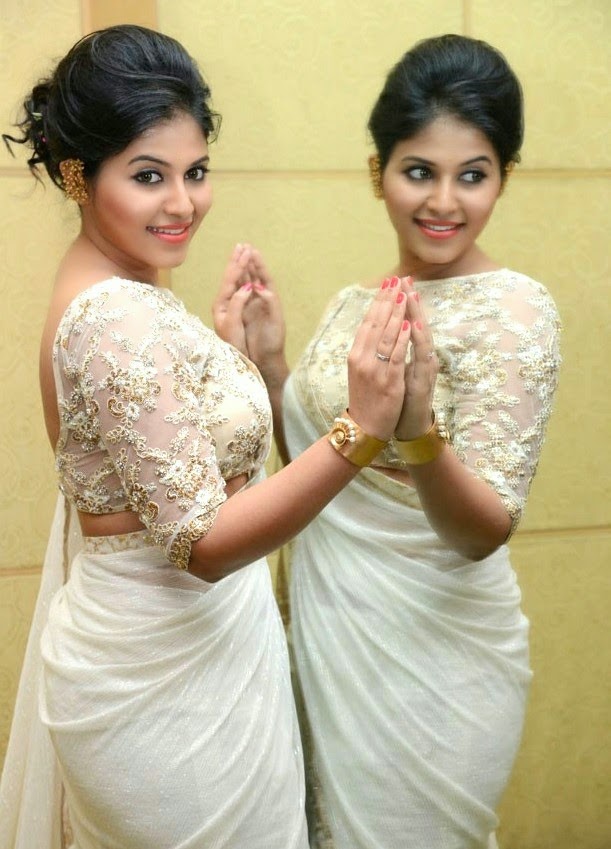 Anjali+Latest+PhotoShoot+(11).jpg