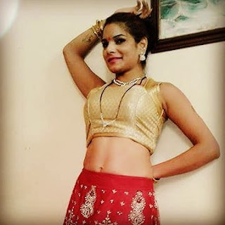 Hot Priya Tiwari Bhabhi Short Film | sexy b grade milf with young boy Navel Queens Hot Priya Tiwari Bhabhi Short Film | sexy b grade milf with young boy Navel Queens