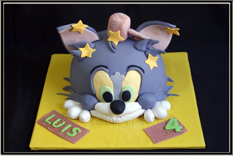 tarta%2Btom.jpg