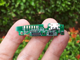 Konektor Charger Board Oukitel K10000 Pro Original Konektor Charger Board Oukitel K10000 Pro Original