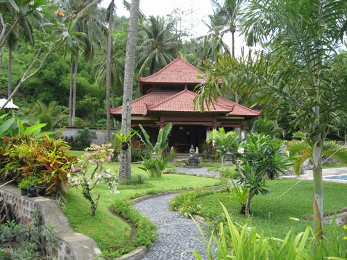 Cinta dan Kasih Sayang: 2006