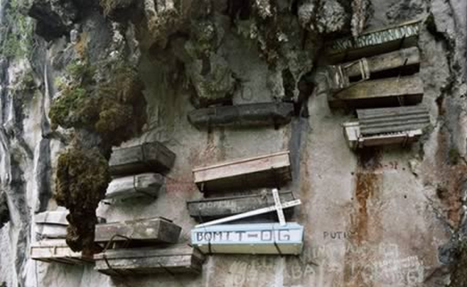 Makam Teraneh di Dunia