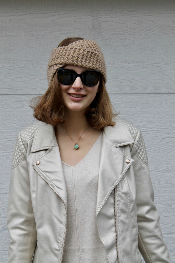 Knit ear warmer, cream leather jacket, cream sweater, black skinny jeans and Vans #ootd